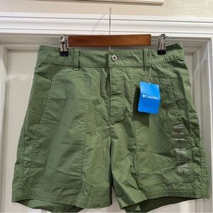 Columbia Holly Hideaway Washed Out Shorts Size 10🆕🆕🆕🆕🆕